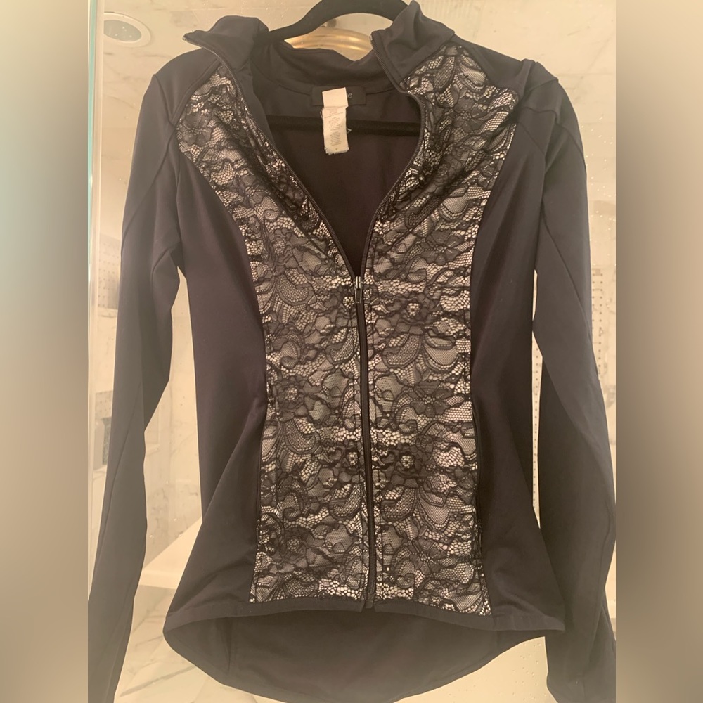 Karen Kane sweatshirt